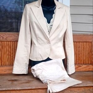 Cache,beige sheen,embroidered and beaded,lightweight,denim like,outfit! Sz.4